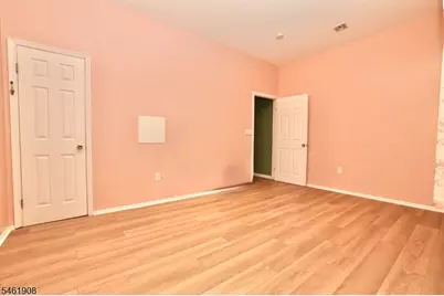 68 James St #2, Newark, NJ 07102 - Photo 9