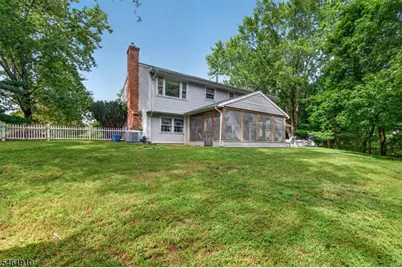 6 Redwood Dr, Clinton Township, NJ 08809 - Photo 7