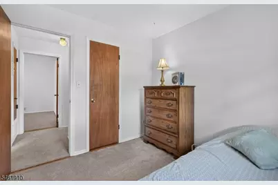 6 Redwood Dr, Clinton Township, NJ 08809 - Photo 11