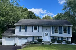 6 Redwood Dr, Clinton Township, NJ 08809 - Photo 5