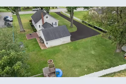 203 Pine St, Hackettstown, NJ 07840 - Photo 23