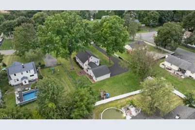 203 Pine St, Hackettstown, NJ 07840 - Photo 27