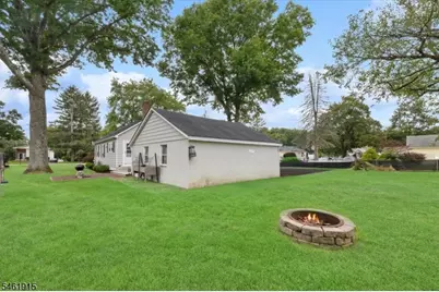 203 Pine St, Hackettstown, NJ 07840 - Photo 25
