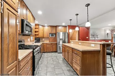 9 Melrose Ave, West Milford Twp., NJ 07421 - Photo 7