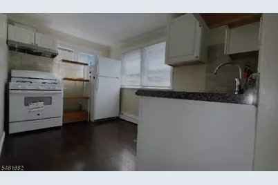109 Lee Ave, Haledon, NJ 07508 - Photo 5