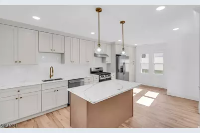 17 S Midland Ave, Kearny, NJ 07032 - Photo 13