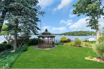 79 Castle Rock Rd, Jefferson Township, NJ 07849 - Photo 49