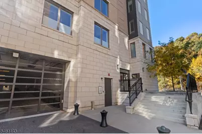100 Eton Row #605, Weehawken Twp., NJ 07086 - Photo 35