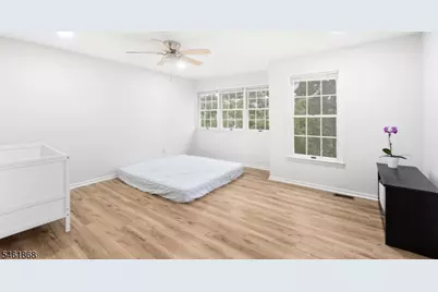 16 Stone Edge Rd, Bedminster Township, NJ 07921 - Photo 17
