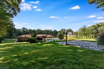 34 W Grover St, Mount Olive, NJ 07836 - Photo 35