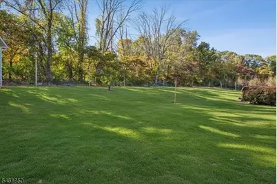 193 Parker Rd, Washington Township, NJ 07853 - Photo 11