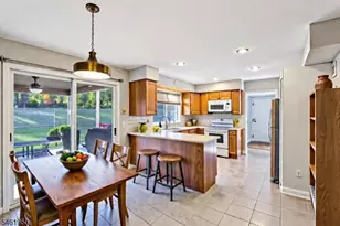 193 Parker Rd, Washington Township, NJ 07853 - Photo 3