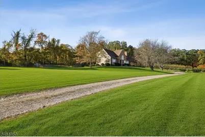 193 Parker Rd, Washington Township, NJ 07853 - Photo 13