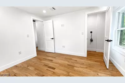 290 S 20th St, Newark, NJ 07103 - Photo 15