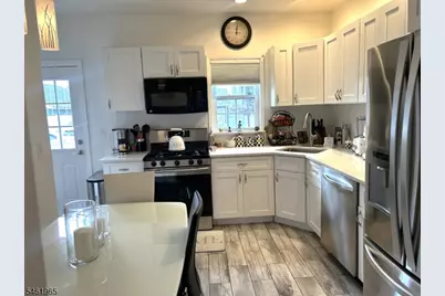 14 Spruce St, Bloomfield, NJ 07003 - Photo 9