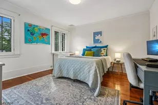 136 Summit Ave, Montclair, NJ 07043 - Photo 27