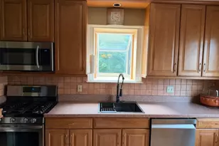 830 Travers St, Union Township, NJ 07083 - Photo 9