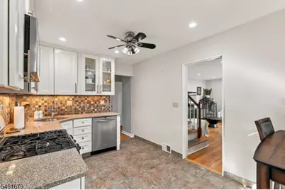 26 Mount Vernon St, Nutley, NJ 07110 - Photo 5