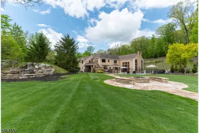 305 Green Rd, Sparta Township, NJ 07871 - Photo 3