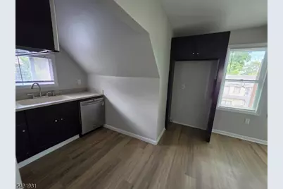 37 Mapes Ave #3, Newark, NJ 07112 - Photo 15