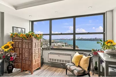 7002 Kennedy Blvd #18B, Guttenberg, NJ 07093 - Photo 3