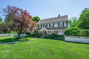 331 Grove St, Montclair, NJ 07042 - Photo 3