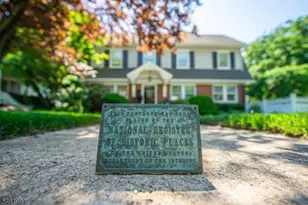 331 Grove St, Montclair, NJ 07042 - Photo 19