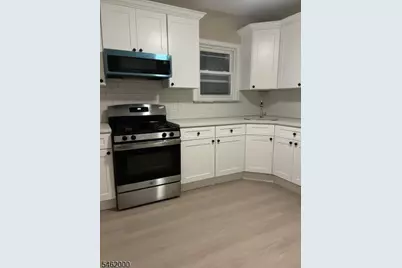 10 Warman St, Montclair, NJ 07042 - Photo 5