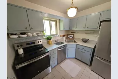 26 Lorraine Terrace, Boonton Town, NJ 07005 - Photo 7