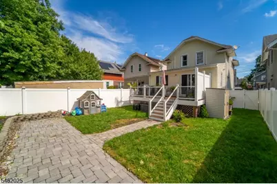 555 E Maple Ave, Woodbridge Township, NJ 07095 - Photo 29