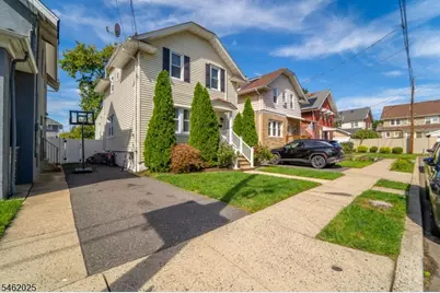 555 E Maple Ave, Woodbridge Township, NJ 07095 - Photo 3