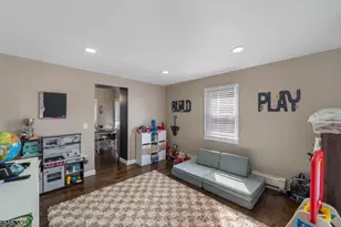 555 E Maple Ave, Woodbridge Township, NJ 07095 - Photo 15