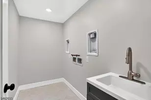 910 Minisink Way, Westfield, NJ 07090 - Photo 17