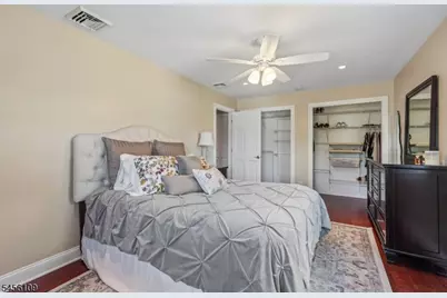 23 Chicopee Dr, Wayne, NJ 07470 - Photo 25