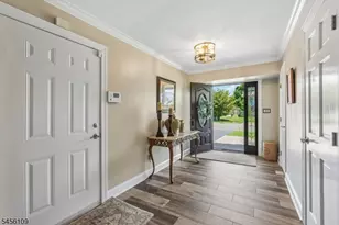 23 Chicopee Dr, Wayne, NJ 07470 - Photo 3