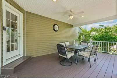 23 Chicopee Dr, Wayne, NJ 07470 - Photo 7