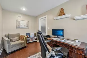 23 Chicopee Dr, Wayne, NJ 07470 - Photo 17