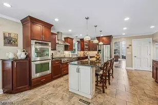 23 Chicopee Dr, Wayne, NJ 07470 - Photo 5
