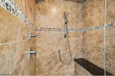 23 Chicopee Dr, Wayne, NJ 07470 - Photo 13