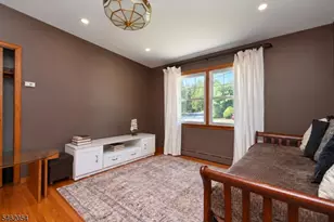 186 MacDonald Dr, Wayne, NJ 07470 - Photo 11