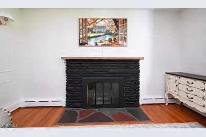 186 Macdonald Dr, Wayne, NJ 07470 - Photo 5