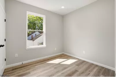 31 Watson St, Paterson, NJ 07522 - Photo 9