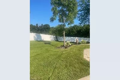 24 Cartier Dr, Franklin Township, NJ 08823 - Photo 13