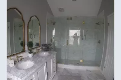 24 Cartier Dr, Franklin Township, NJ 08823 - Photo 9