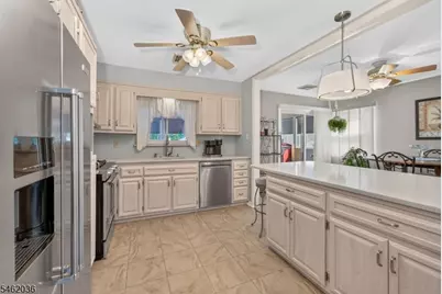 810 Lynwood Street, Raritan, NJ 08869 - Photo 9