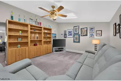 810 Lynwood Street, Raritan, NJ 08869 - Photo 13