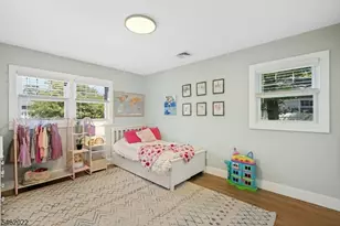 2 Tuers Pl, Montclair, NJ 07043 - Photo 13