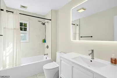 2 Tuers Pl, Montclair, NJ 07043 - Photo 17