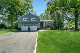 2 Tuers Pl, Montclair, NJ 07043 - Photo 33