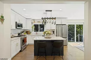 2 Tuers Pl, Montclair, NJ 07043 - Photo 7